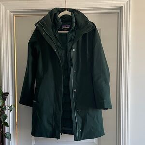 Patagonia Forest Green Tres Parka